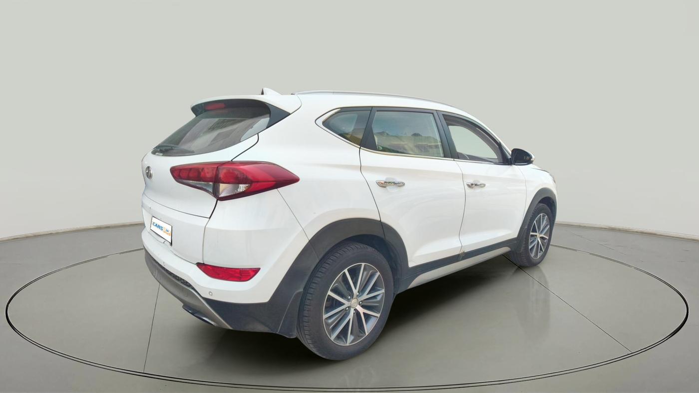 2018 Hyundai Tucson 2WD AT GL DIESEL
, Diesel, Automatic, 1,23,974 km, exterior