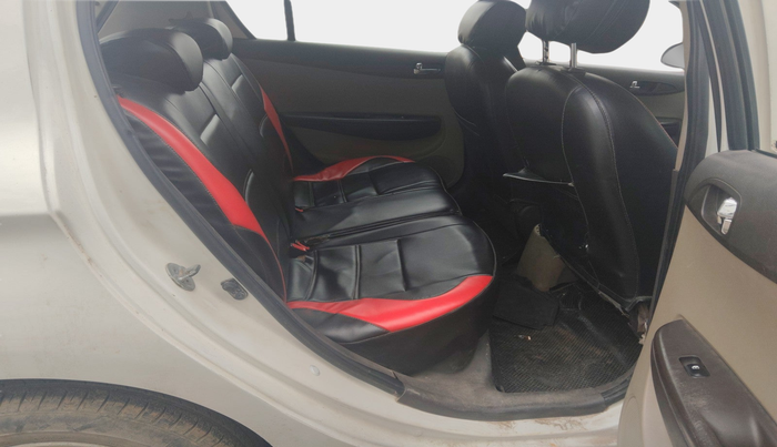 2012 Hyundai i20 ASTA 1.2, Petrol, Manual, 71,103 km, interior