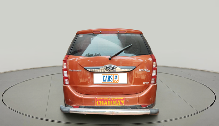 2016 Mahindra XUV500 W10, Diesel, Manual, 80,600 km, exterior