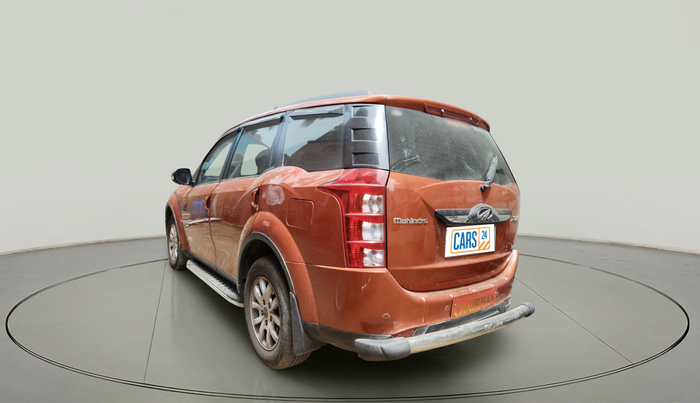 2016 Mahindra XUV500 W10, Diesel, Manual, 80,600 km, exterior