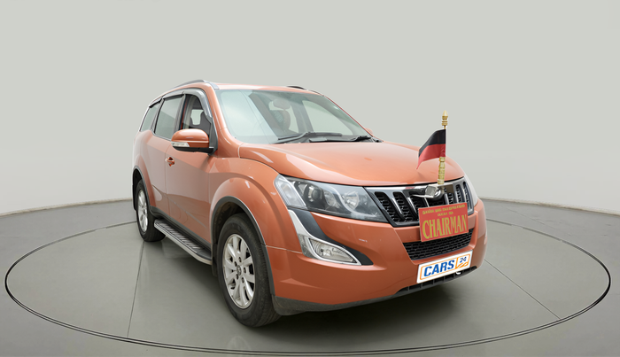 2016 Mahindra XUV500 W10, Diesel, Manual, 80,600 km, exterior