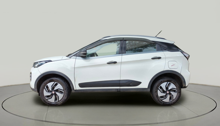2020 Tata NEXON XM DIESEL, Diesel, Manual, 1,58,547 km, exterior