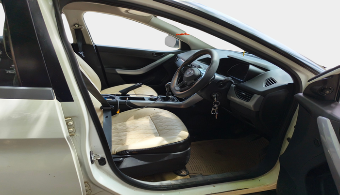 2020 Tata NEXON XM DIESEL, Diesel, Manual, 1,58,547 km, interior