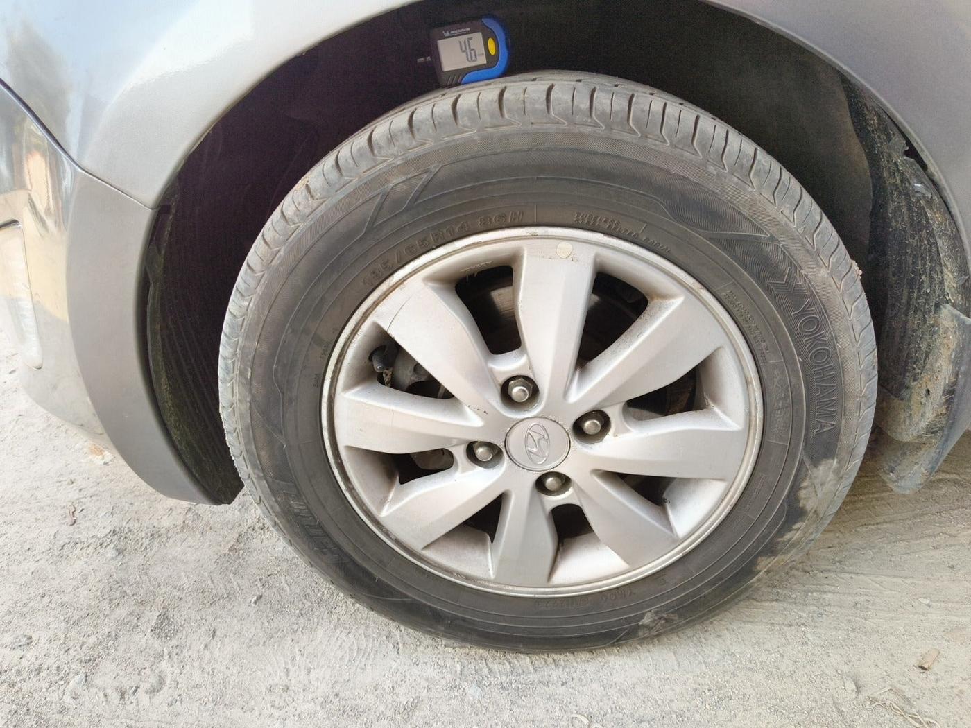 2013 Hyundai i20 SPORTZ 1.2, Petrol, Manual, 61,284 km, tyre