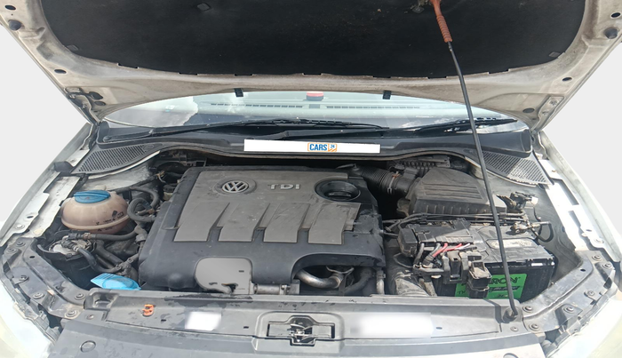 2012 Volkswagen Vento TRENDLINE DIESEL 1.6, Diesel, Manual, 1,33,564 km, exterior