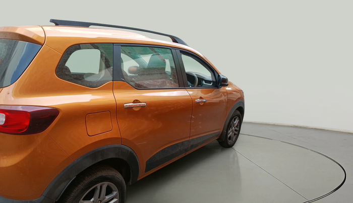 2024 Renault TRIBER RXZ, Petrol, Manual, 5,914 km, exterior