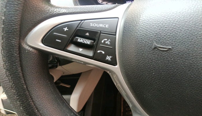 2024 Renault TRIBER RXZ, Petrol, Manual, 5,914 km, interior