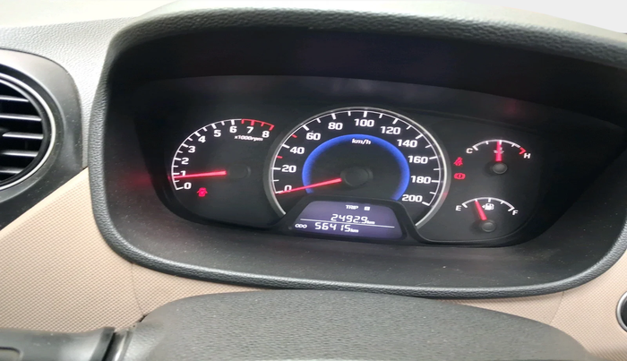 2013 Hyundai Grand i10 SPORTZ 1.2 KAPPA VTVT, Petrol, Manual, 56,415 km, interior