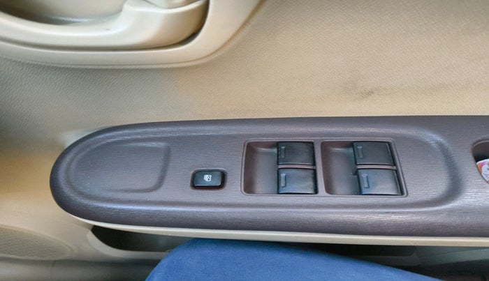 2012 Honda Brio S MT, Petrol, Manual, 69,721 km, interior