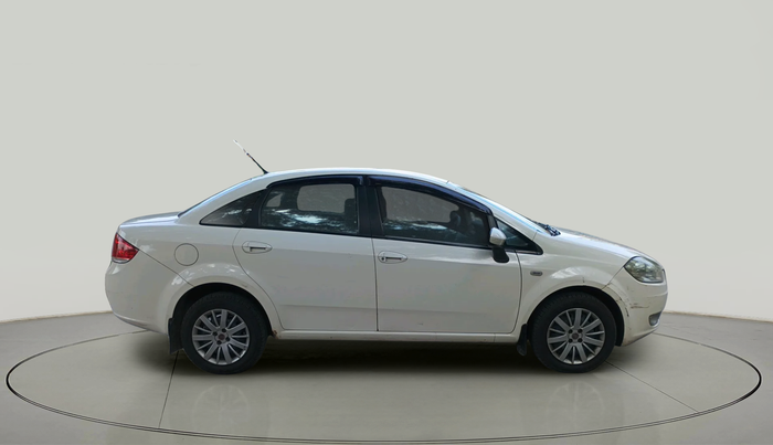 2011 Fiat Linea DYNAMIC 1.3, Diesel, Manual, 75,002 km, exterior