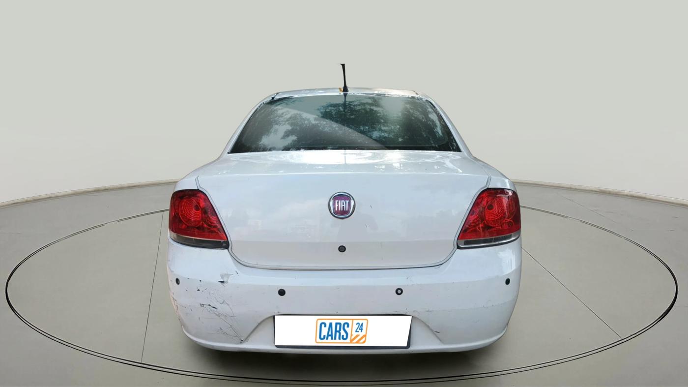 2011 Fiat Linea DYNAMIC 1.3, Diesel, Manual, 75,500 km, exterior