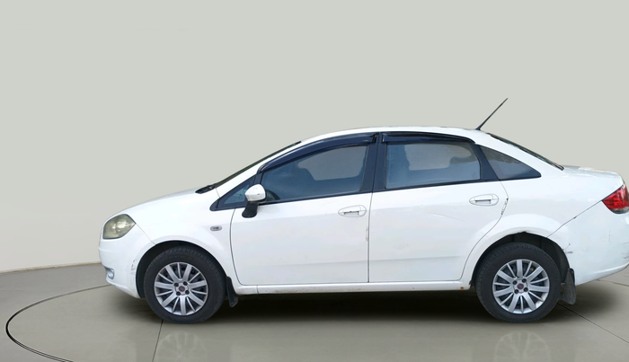 2011 Fiat Linea DYNAMIC 1.3, Diesel, Manual, 75,002 km, exterior