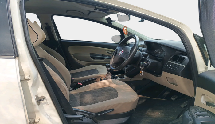 2011 Fiat Linea DYNAMIC 1.3, Diesel, Manual, 75,002 km, interior