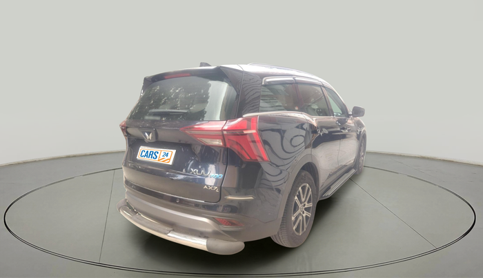 2021 Mahindra XUV700 AX 7 LUXURY P AT 7 STR, Petrol, Automatic, 29,044 km, exterior