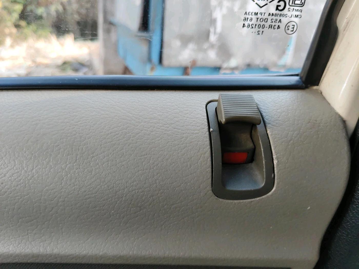 2012 Mahindra Quanto C8, Diesel, Manual, 79,300 km, interior