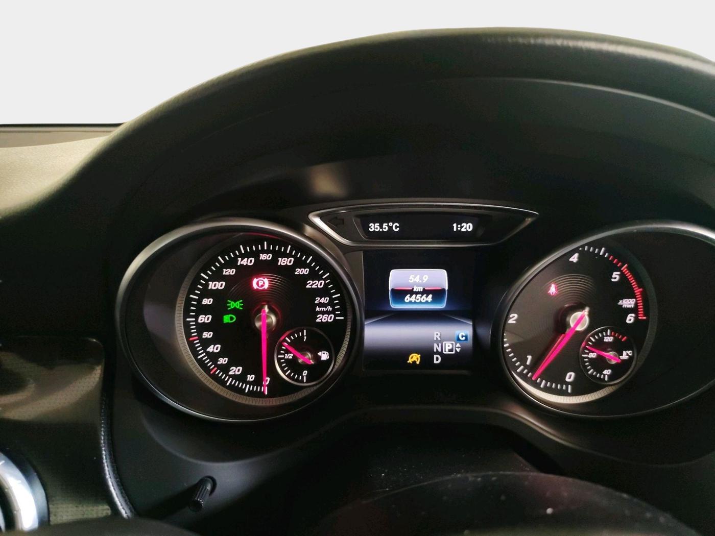 2017 Mercedes Benz CLA Class CLA 200 CDI STYLE, Diesel, Automatic, 64,564 km, interior