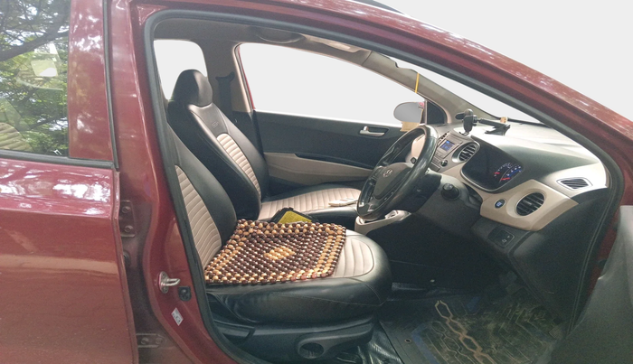 2016 Hyundai Grand i10 ASTA (O) 1.2 KAPPA VTVT, Petrol, Manual, 1,35,422 km, interior