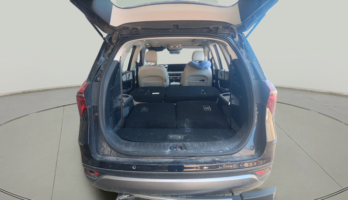 2022 Mahindra XUV700 AX 7 P AT 7 STR, Petrol, Automatic, 15,051 km, exterior