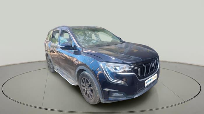 2022 Mahindra XUV700 AX 7 P AT 7 STR, Petrol, Automatic, 15,051 km, exterior