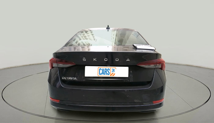 2021 Skoda Octavia STYLE 2.0, Petrol, Automatic, 19,041 km, exterior