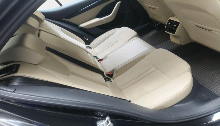 2021 Skoda Octavia STYLE 2.0, Petrol, Automatic, 19,041 km, interior