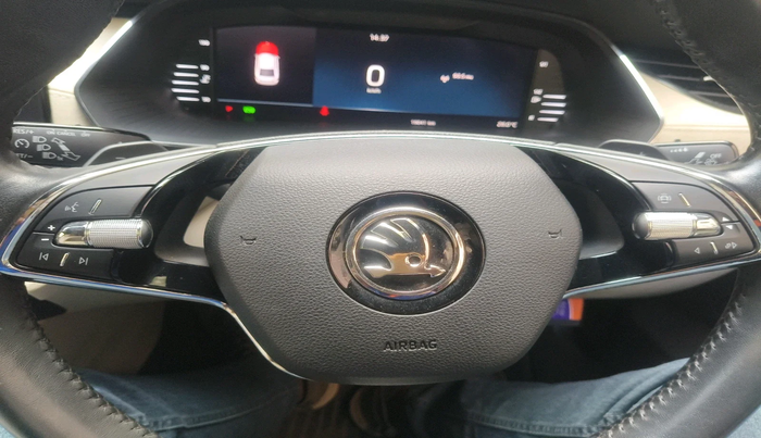 2021 Skoda Octavia STYLE 2.0, Petrol, Automatic, 19,041 km, interior