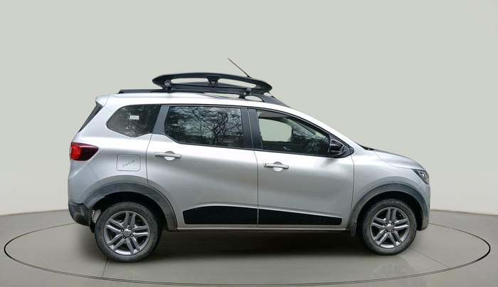 2021 Renault TRIBER RXZ, Petrol, Manual, 26,265 km, exterior