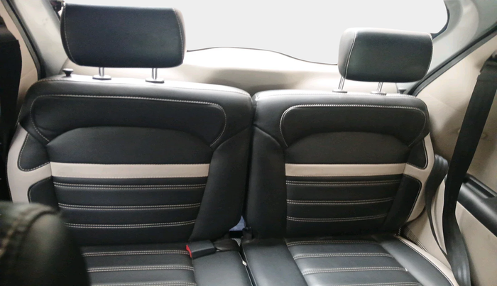 2021 Renault TRIBER RXZ, Petrol, Manual, 26,265 km, interior