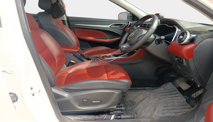 2024 MG ASTOR Savvy Pro 1.3 Turbo AT Sangria, Petrol, Automatic, 9,318 km, interior