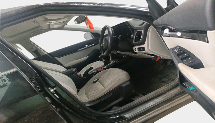 2021 KIA SELTOS HTX 1.5 PETROL, Petrol, Manual, 45,021 km, interior