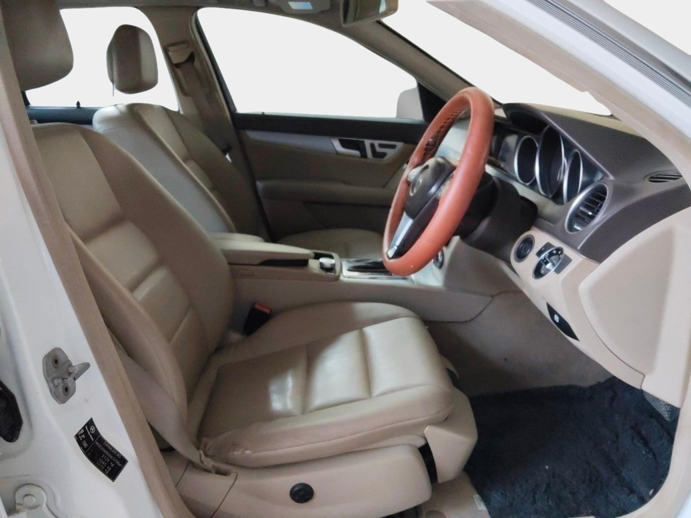 2014 Mercedes Benz C Class C 220 CDI Avantagarde, Diesel, Automatic, 82,770 km, interior