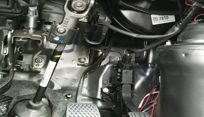 2023 Maruti Eeco 5 STR AC, Petrol, Manual, 9,124 km, interior