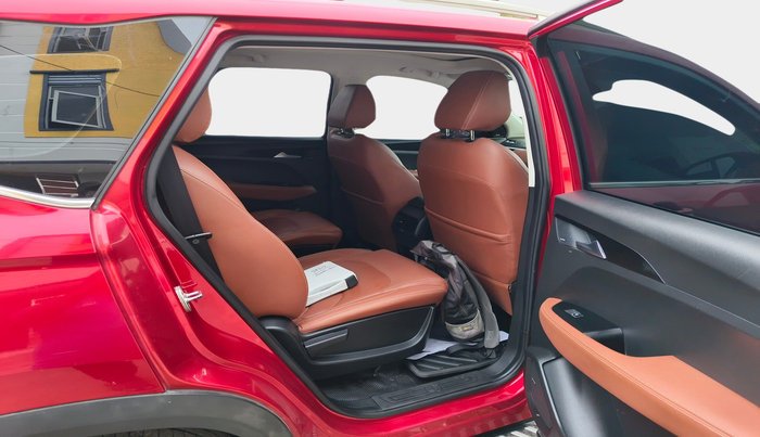 2020 MG HECTOR PLUS SHARP 2.0 DIESEL TURBO MT 6-STR, Diesel, Manual, 90,604 km, interior