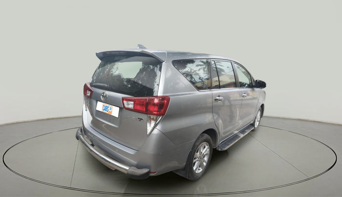 2016 Toyota Innova Crysta 2.4 ZX 7 STR, Diesel, Manual, 2,12,693 km, exterior