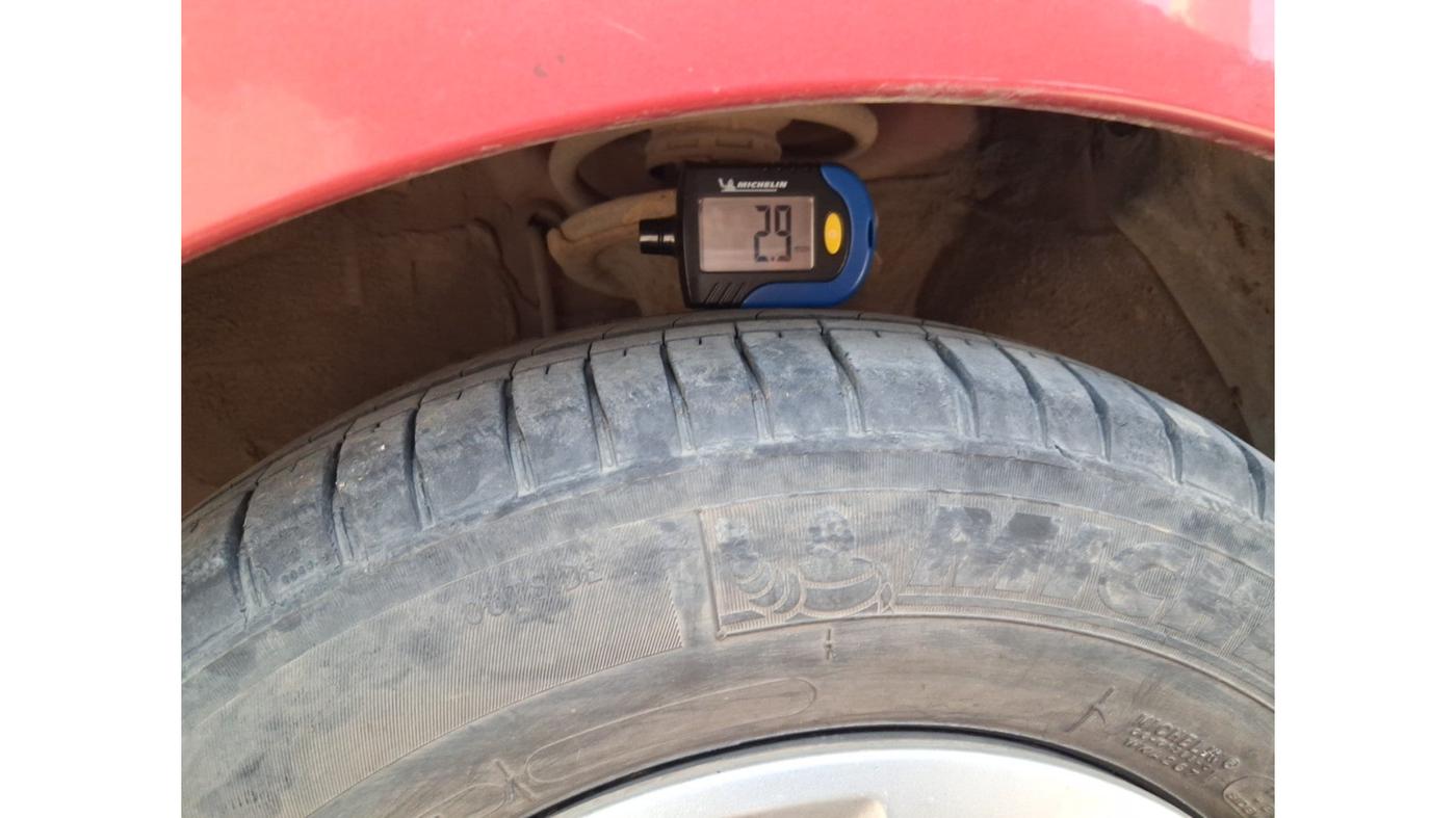 2011 Hyundai i10 MAGNA 1.2, Petrol, Manual, 56,654 km, tyre
