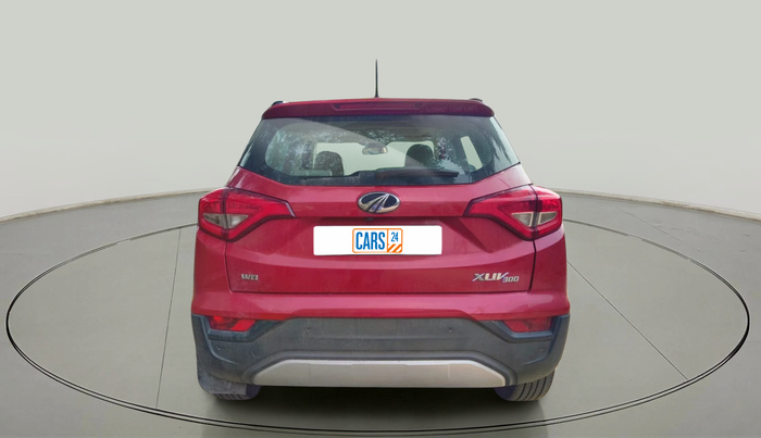 2020 Mahindra XUV300 W8 (O) 1.2 PETROL, Petrol, Manual, 55,190 km, exterior