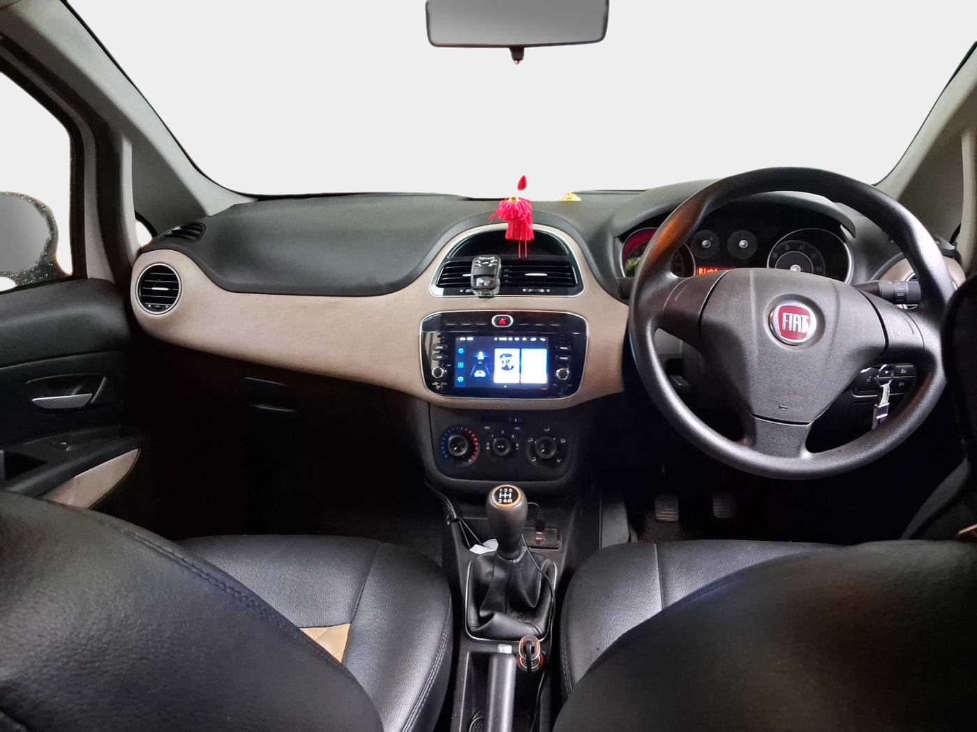 2015 Fiat Linea DYNAMIC 1.4, Petrol, Manual, 51,124 km, interior