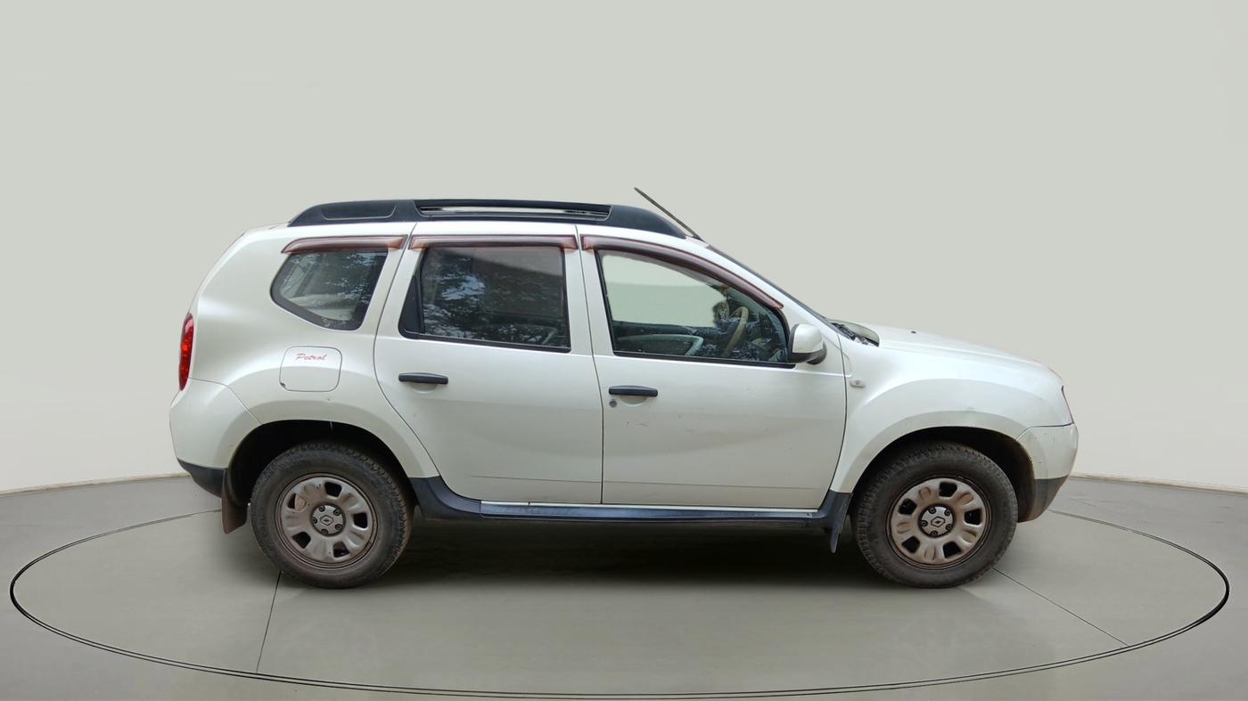 2013 Renault Duster RXL PETROL, Petrol, Manual, 59,770 km, exterior