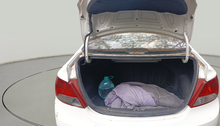 2013 Hyundai Verna FLUIDIC 1.6 CRDI SX, Diesel, Manual, 1,59,190 km, exterior