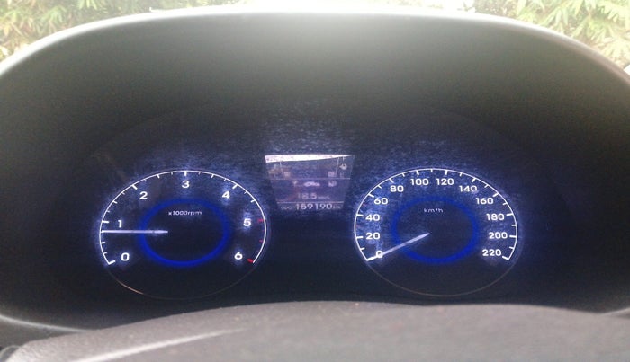 2013 Hyundai Verna FLUIDIC 1.6 CRDI SX, Diesel, Manual, 1,59,190 km, interior