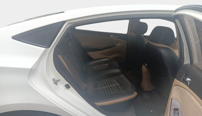 2013 Hyundai Verna FLUIDIC 1.6 CRDI SX, Diesel, Manual, 1,59,190 km, interior