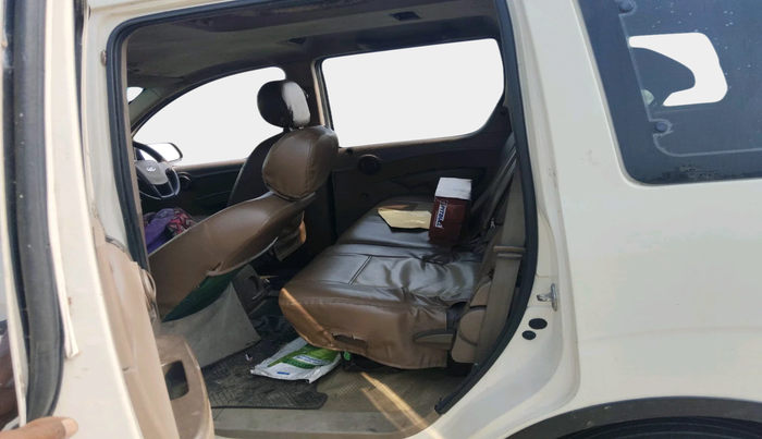 2013 Mahindra Xylo D2, Diesel, Manual, 1,29,612 km, interior