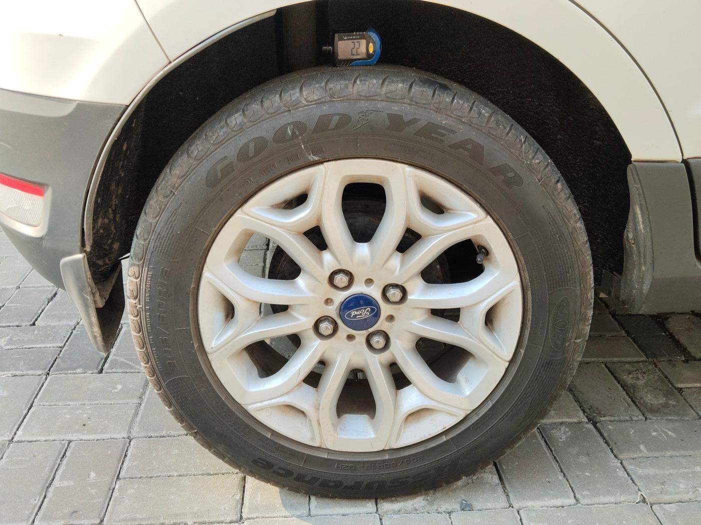 2017 Ford Ecosport TITANIUM 1.5L DIESEL, Diesel, Manual, 80,242 km, tyre