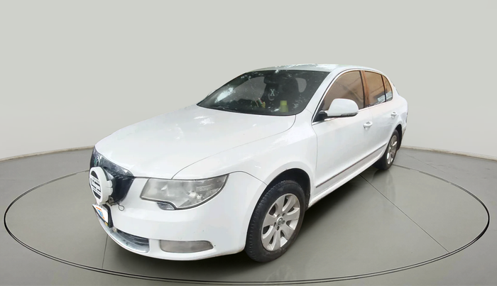 2010 Skoda Superb ELEGANCE 2.0 TDI CR AT, Diesel, Automatic, 1,46,868 km, exterior