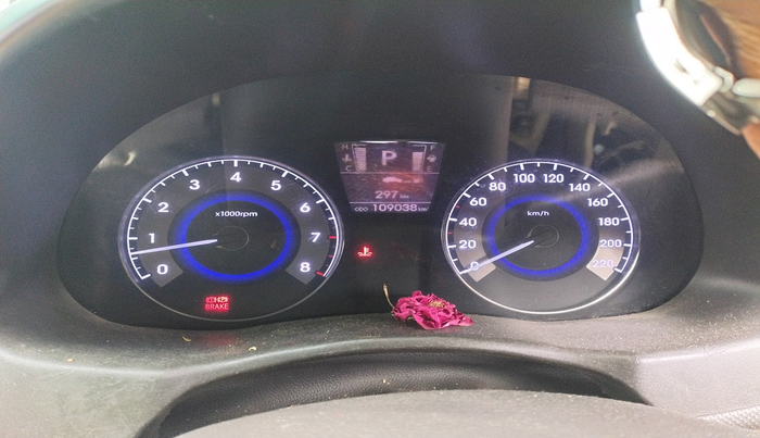 2012 Hyundai Verna FLUIDIC 1.6 CRDI SX AT, Diesel, Automatic, 1,09,038 km, interior