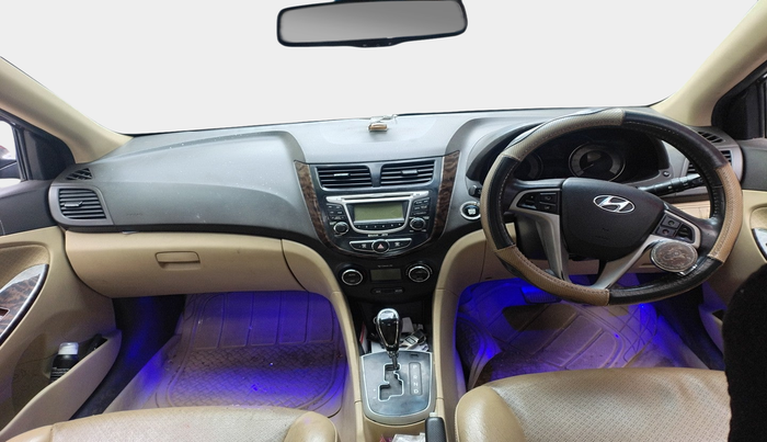 2012 Hyundai Verna FLUIDIC 1.6 CRDI SX AT, Diesel, Automatic, 1,09,038 km, interior