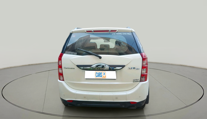 2016 Mahindra XUV500 W10 AT, Diesel, Automatic, 1,10,831 km, exterior