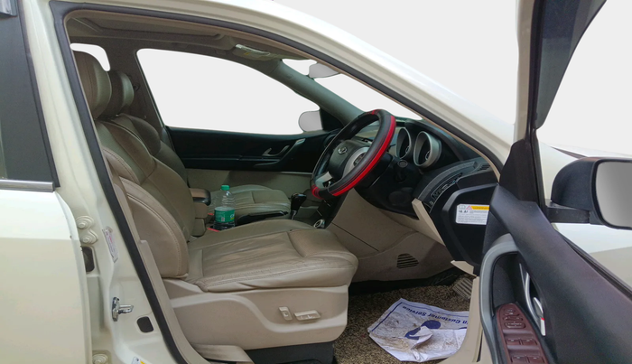 2016 Mahindra XUV500 W10 AT, Diesel, Automatic, 1,10,831 km, interior