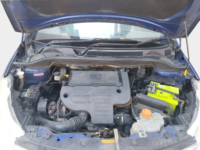 2015 Tata Zest XMS 90PS DIESEL, Diesel, Manual, 1,30,003 km, exterior