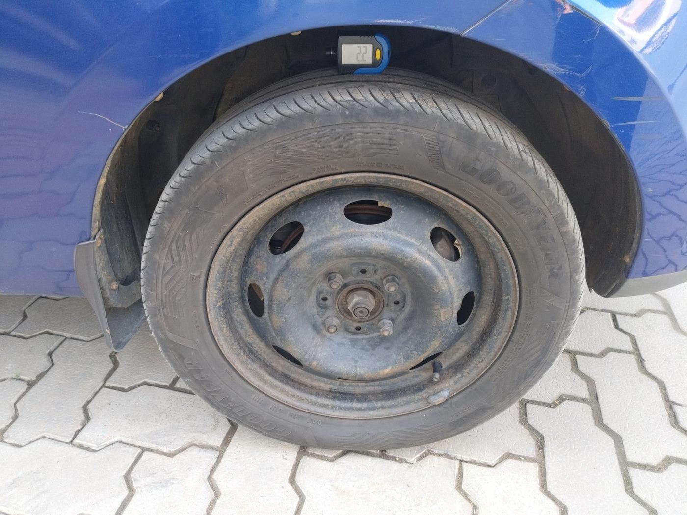 2015 Tata Zest XMS 90PS DIESEL, Diesel, Manual, 1,30,003 km, tyre